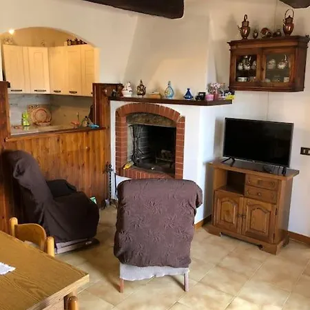 Al Renaio شقة سارتيانو